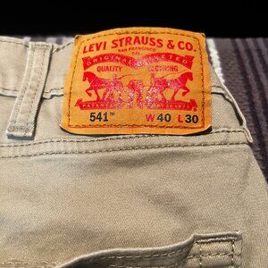 Levi's® Mens 541™ Athletic Taper Fit Jean - Stretch